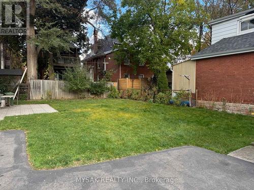 17 Webber Avenue, Hamilton, ON - Outdoor