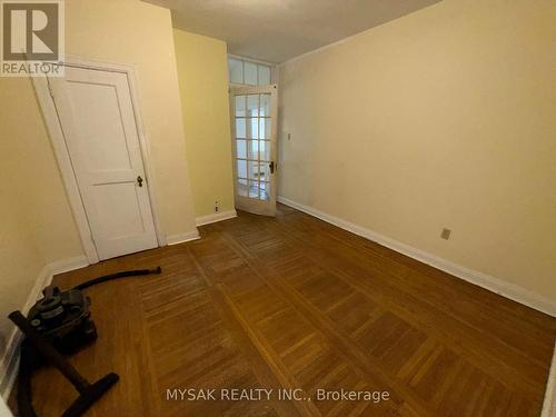 17 Webber Avenue, Hamilton, ON - Indoor Photo Showing Other Room