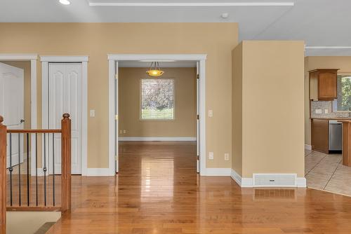 1592 Merlot Drive, West Kelowna, BC - Indoor Photo Showing Other Room