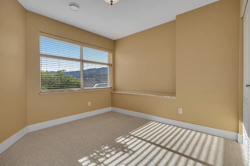 1592 Merlot Drive, West Kelowna, BC - Indoor Photo Showing Other Room