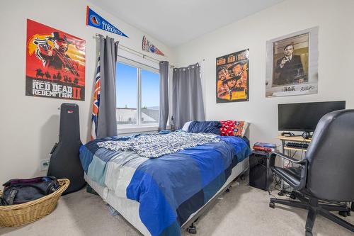 7-1354 Rutland Road, Kelowna, BC - Indoor Photo Showing Bedroom