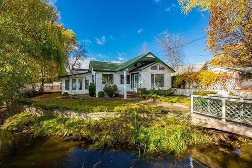 2002 Ethel Street, Kelowna, BC - Outdoor With Facade