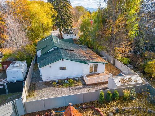 2002 Ethel Street, Kelowna, BC - Outdoor With Deck Patio Veranda