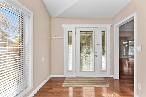 2002 Ethel Street, Kelowna, BC - Indoor Photo Showing Other Room