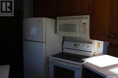 601 First A Street, Estevan, SK - Indoor Photo Showing Kitchen