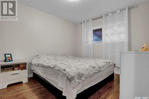 2534 Pasqua Street, Regina, SK - Indoor Photo Showing Bedroom