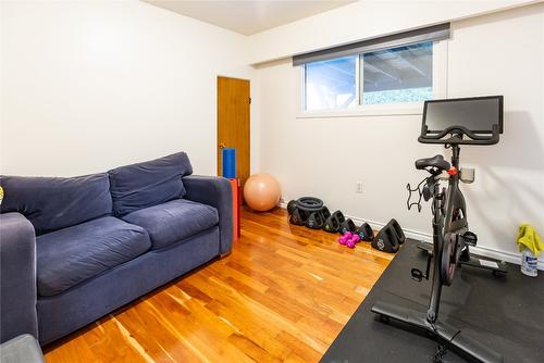 1601 Douglas Street, Revelstoke, BC - Indoor Photo Showing Gym Room