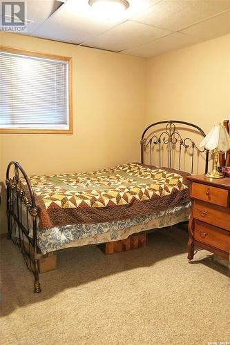 717 3Rd Avenue W, Meadow Lake, SK - Indoor Photo Showing Bedroom