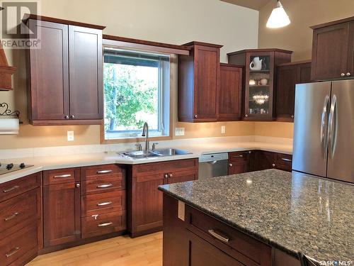 717 3Rd Avenue W, Meadow Lake, SK - Indoor Photo Showing Kitchen With Double Sink