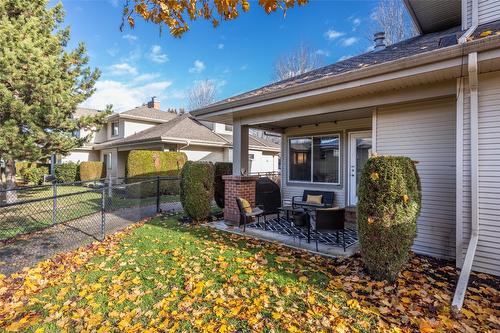 8-788 Rutland Road, Kelowna, BC - Outdoor