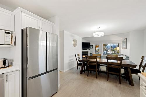 8-788 Rutland Road, Kelowna, BC - Indoor Photo Showing Dining Room