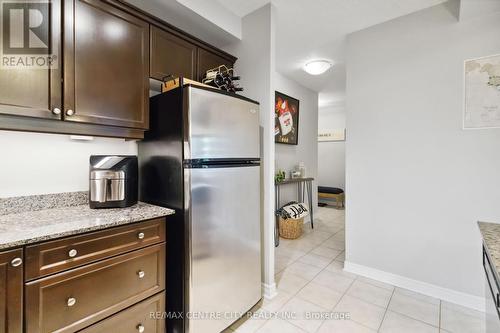 314 - 1030 Coronation Drive, London, ON - Indoor Photo Showing Kitchen