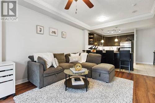 314 - 1030 Coronation Drive, London, ON - Indoor Photo Showing Living Room