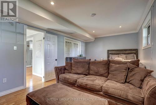 691 Algoma Avenue, London, ON - Indoor Photo Showing Living Room