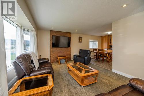 1094 Cluculz Avenue, Prince George, BC - Indoor Photo Showing Living Room With Fireplace