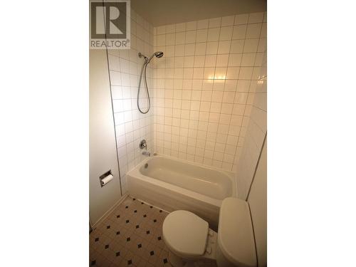 102-106 Mclean Drive, Prince George, BC - Indoor Photo Showing Bathroom