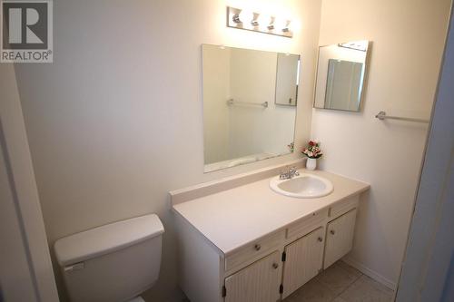 102-106 Mclean Drive, Prince George, BC - Indoor Photo Showing Bathroom