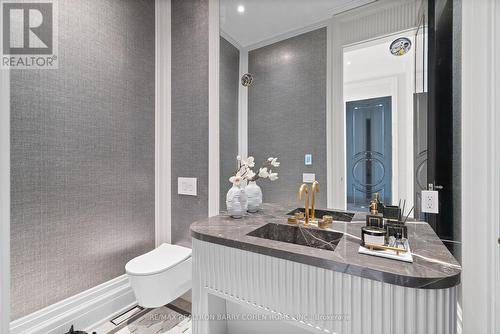 228 Dunvegan Road, Toronto, ON - Indoor Photo Showing Bathroom