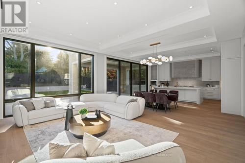 228 Dunvegan Road, Toronto, ON - Indoor Photo Showing Living Room