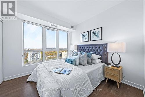 1811 - 501 St Clair Avenue W, Toronto, ON - Indoor Photo Showing Bedroom