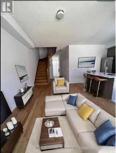 54 Sorbara Way, Whitby, ON - Indoor Photo Showing Living Room