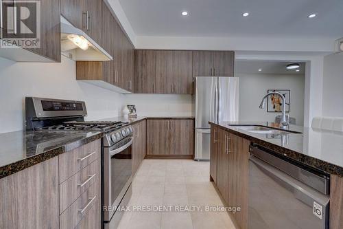 1303 Apollo Street, Oshawa, ON - Indoor Photo Showing Kitchen With Stainless Steel Kitchen With Upgraded Kitchen