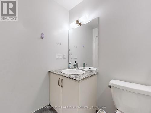 Lph 01 - 10 Meadowglen Place, Toronto, ON - Indoor Photo Showing Bathroom