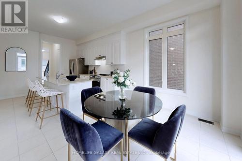 31 Sambro Lane, Whitchurch-Stouffville, ON - Indoor Photo Showing Dining Room