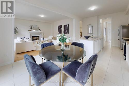 31 Sambro Lane, Whitchurch-Stouffville, ON - Indoor Photo Showing Dining Room