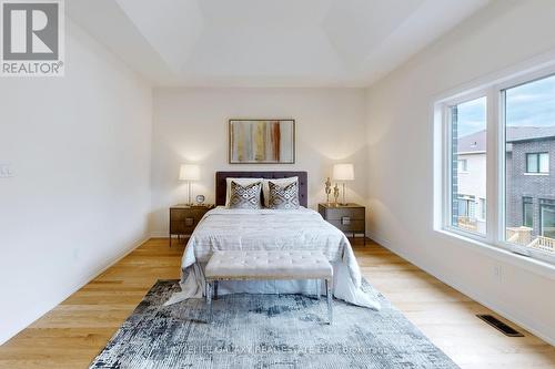 31 Sambro Lane, Whitchurch-Stouffville, ON - Indoor Photo Showing Bedroom