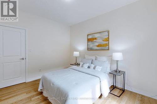 31 Sambro Lane, Whitchurch-Stouffville, ON - Indoor Photo Showing Bedroom