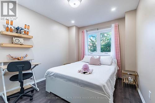 #65 - 2398 Britannia Road W, Mississauga, ON - Indoor Photo Showing Bedroom