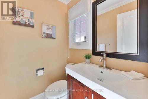 4061 Rolling Valley Drive, Mississauga, ON - Indoor Photo Showing Bathroom