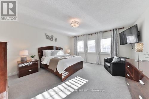 4061 Rolling Valley Drive, Mississauga, ON - Indoor Photo Showing Bedroom