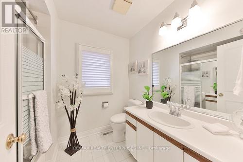 4061 Rolling Valley Drive, Mississauga, ON - Indoor Photo Showing Bathroom