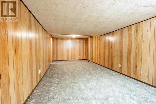 2486 Snowhill Court, Burlington, ON - Indoor Photo Showing Other Room