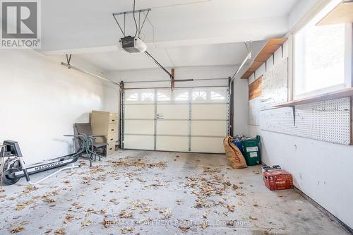 2486 Snowhill Court, Burlington, ON - Indoor Photo Showing Garage