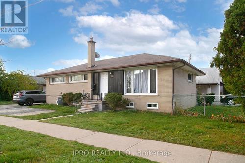 2476 Islington Avenue, Toronto, ON - Outdoor