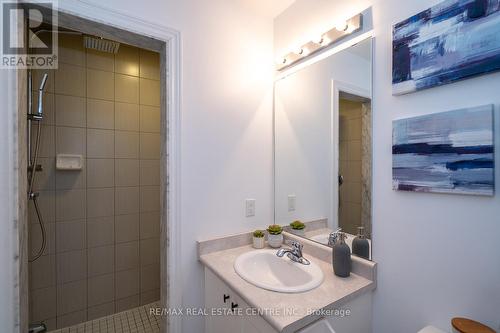 734 Cook Crescent, Shelburne, ON - Indoor Photo Showing Bathroom