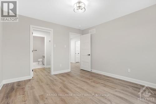 72 Erin Avenue, North Dundas, ON - Indoor Photo Showing Other Room