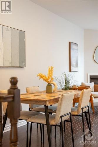 723 Teasel Way, Ottawa, ON - Indoor Photo Showing Dining Room