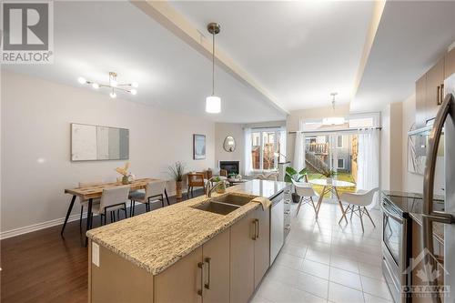 723 Teasel Way, Ottawa, ON - Indoor Photo Showing Kitchen With Double Sink