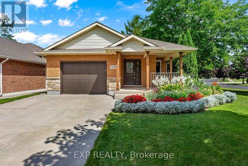 7949 Grossi Court, Niagara Falls, ON - Outdoor With Deck Patio Veranda