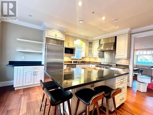 3976 19Th Ave W, Vancouver, BC - Indoor Photo Showing Kitchen With Upgraded Kitchen