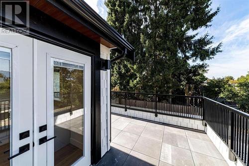 5447 Killarney Street, Vancouver, BC - Outdoor With Exterior