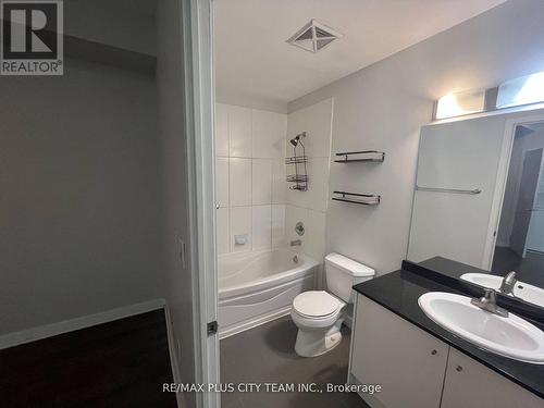 2311 - 12 Yonge Street, Toronto, ON - Indoor Photo Showing Bathroom