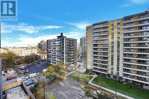 702 - 127 Broadway Avenue, Toronto, ON - Outdoor With Balcony