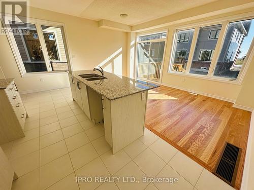 673 Ribstone Court, Oshawa, ON - Indoor Photo Showing Kitchen With Double Sink