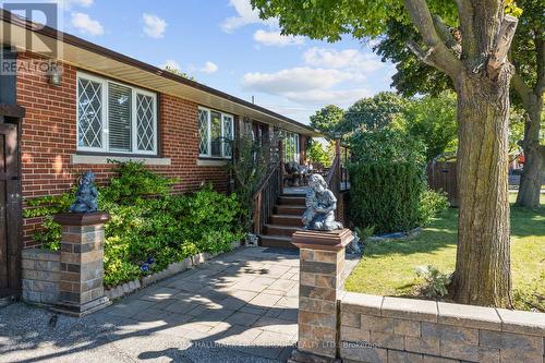 128 Shropshire Drive, Toronto, ON - Outdoor