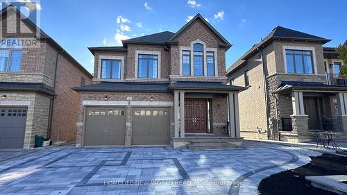 6 Bannockburn Drive, Vaughan, ON - Outdoor With Facade